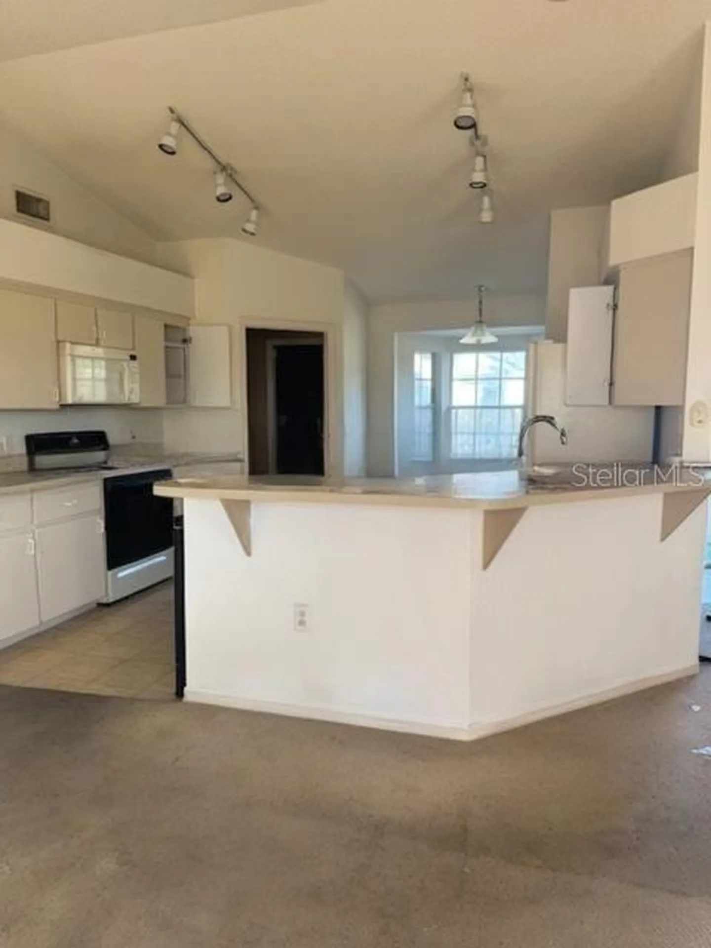 702 Tartan Loop Lake Wales FL 33853