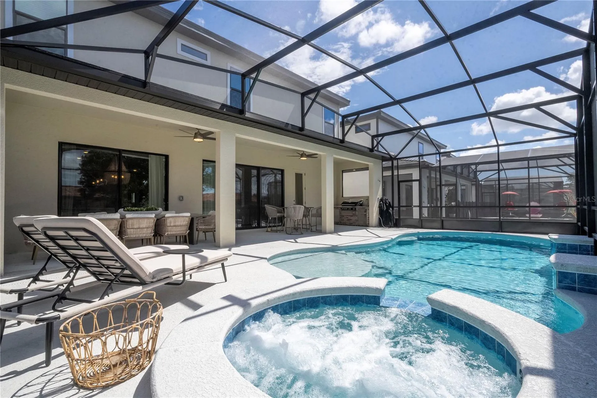5887 High Seas Drive Orlando FL 32821