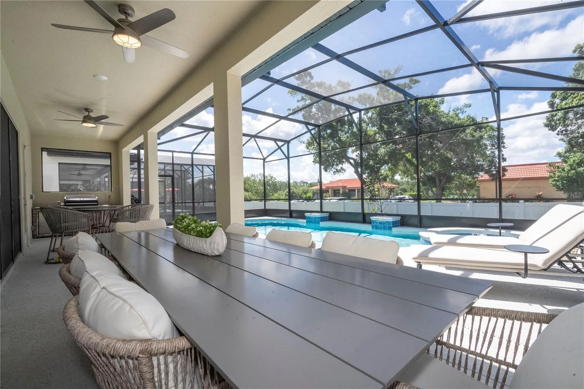 5887 High Seas Drive Orlando FL 32821