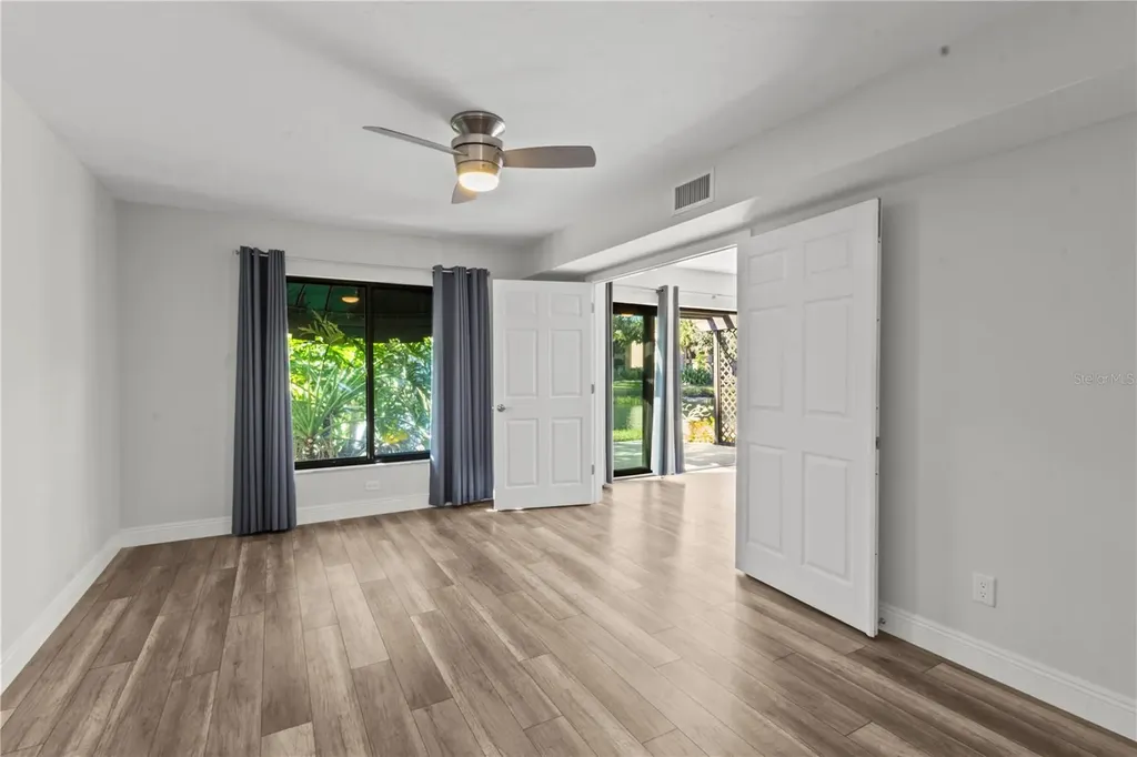 5618 Ashton Lake Drive Sarasota FL 34231
