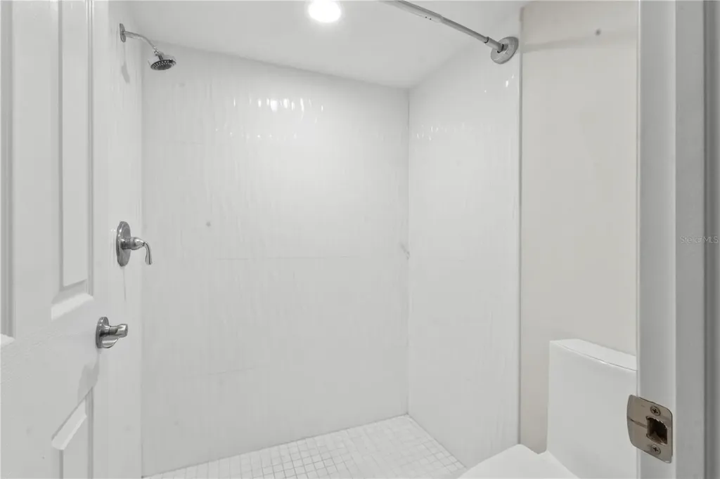 5618 Ashton Lake Drive Sarasota FL 34231