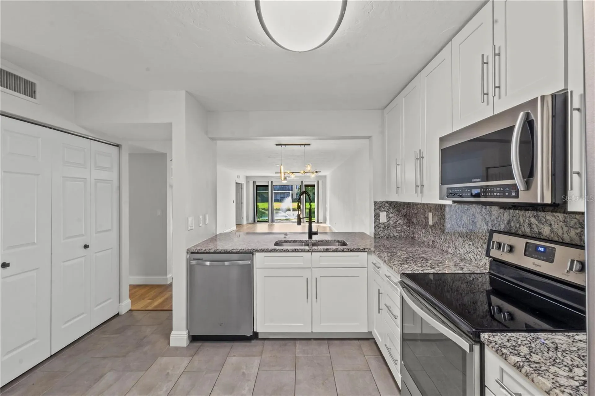 5618 Ashton Lake Drive Sarasota FL 34231