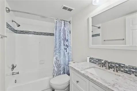 5618 Ashton Lake Drive Sarasota FL 34231