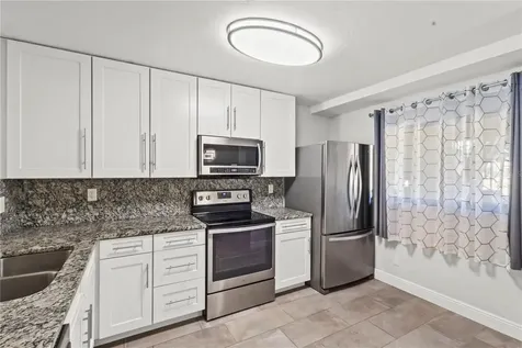 5618 Ashton Lake Drive Sarasota FL 34231