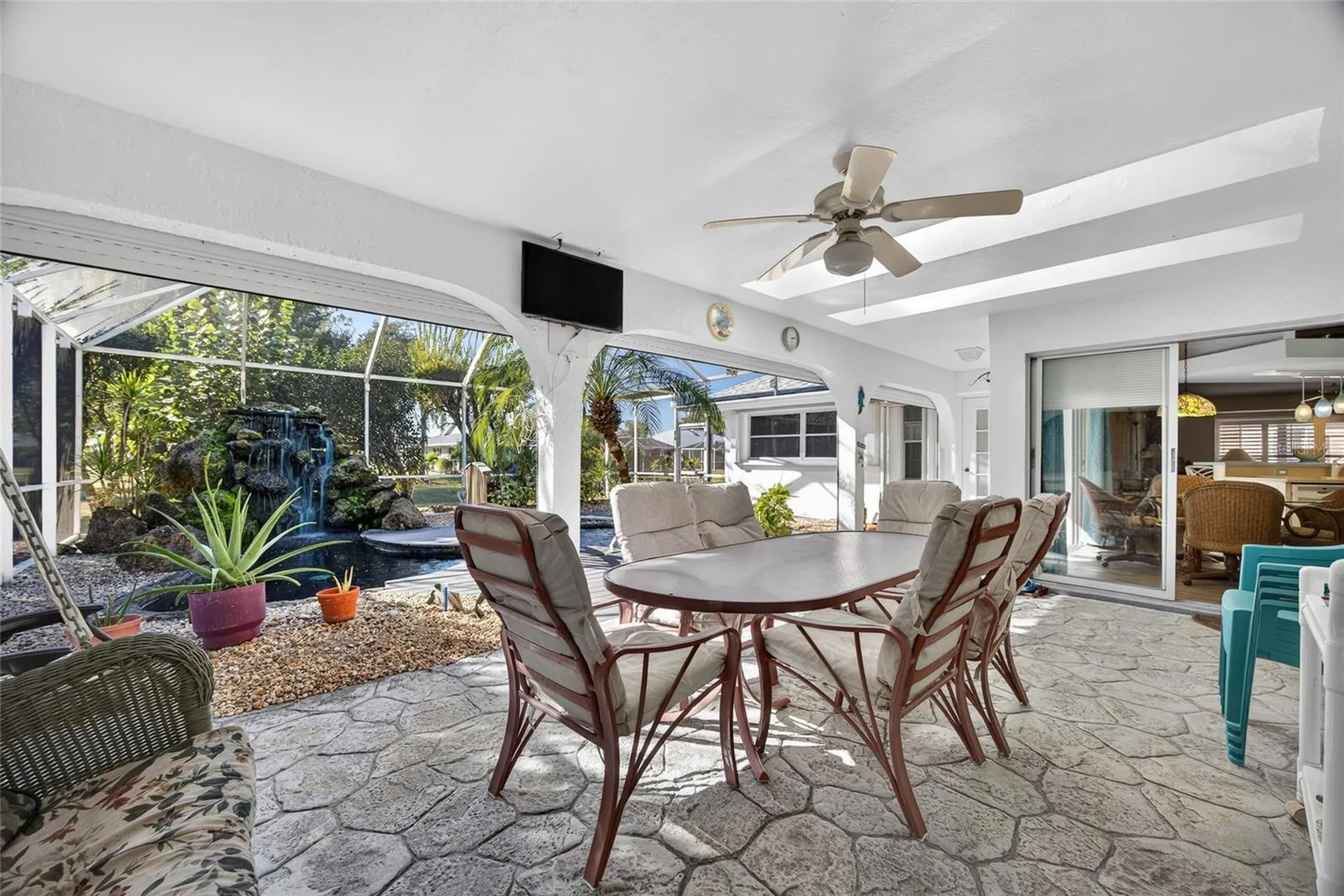 1421 Rio De Janeiro Avenue Punta Gorda FL 33983