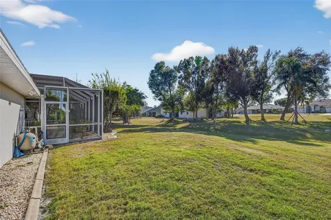 1421 Rio De Janeiro Avenue Punta Gorda FL 33983