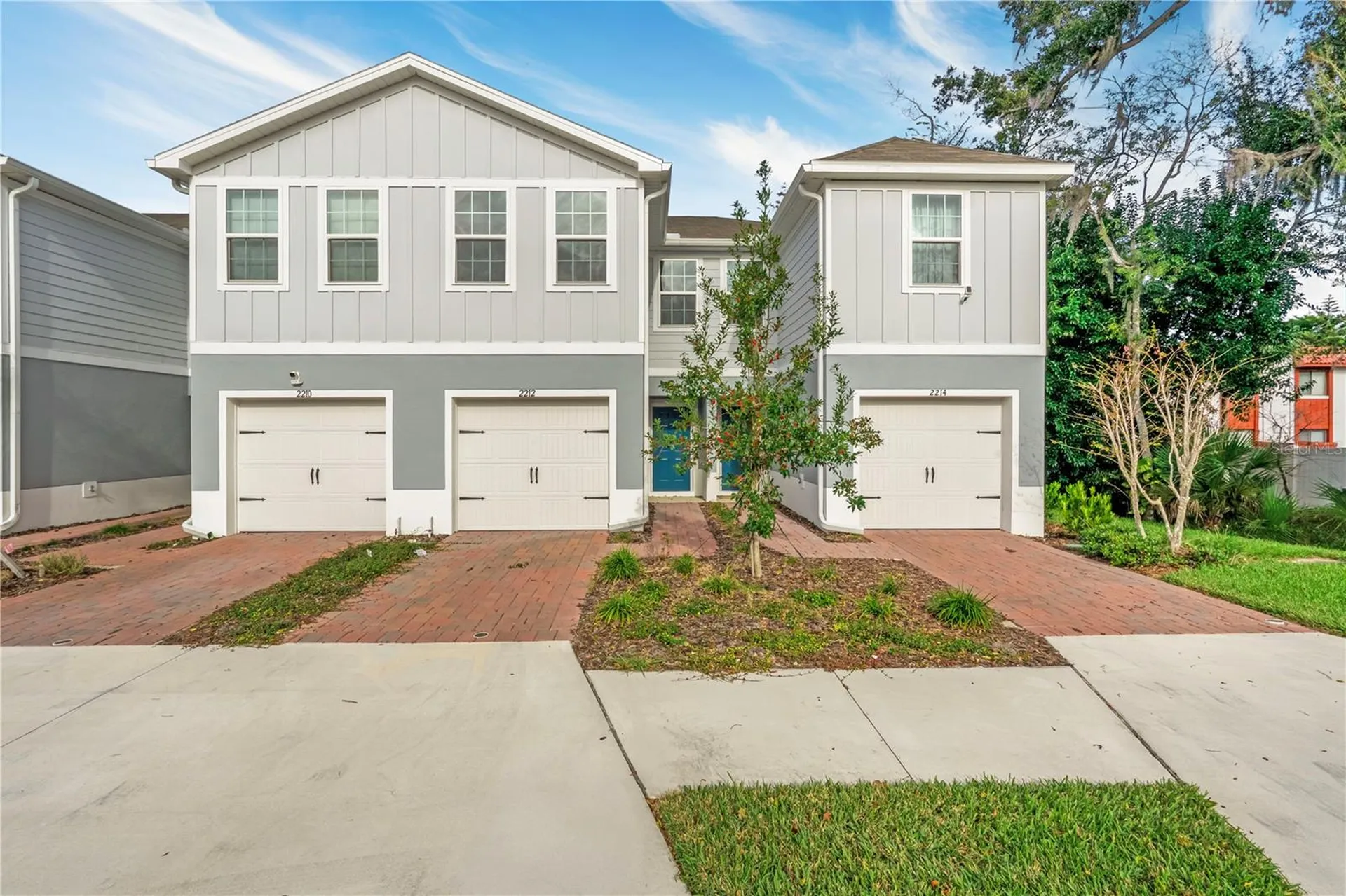 2212 Fluorescent Way South Daytona FL 32119