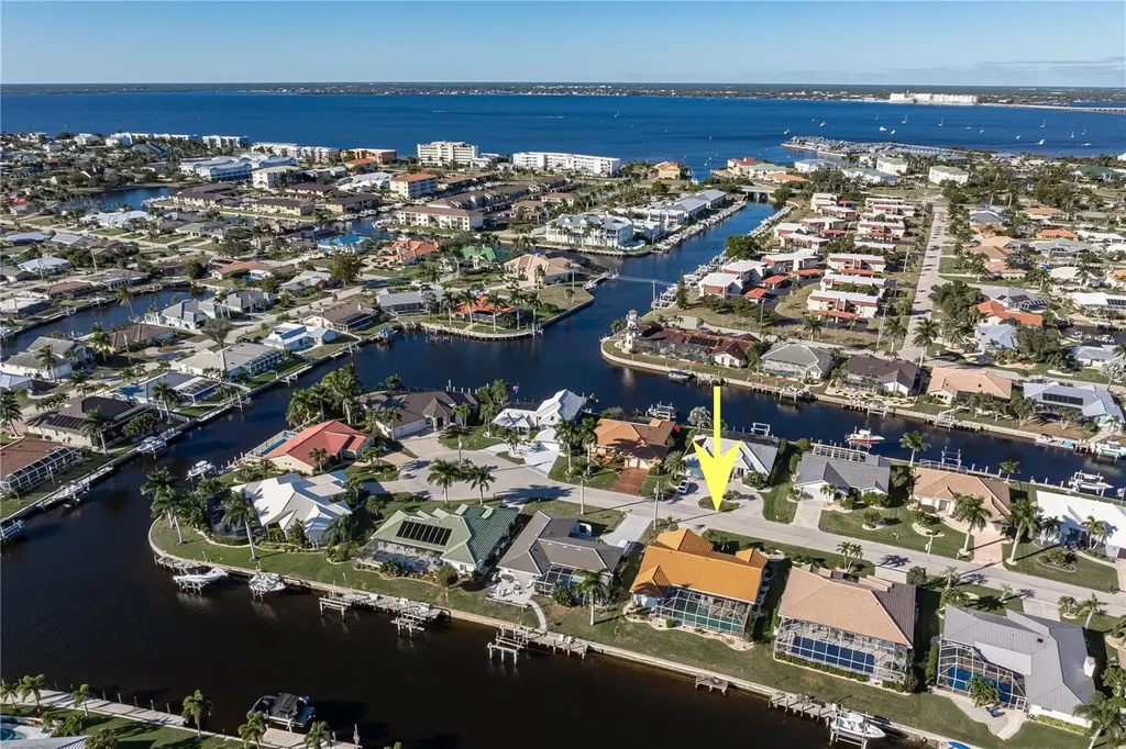 1119 Via Formia Punta Gorda FL 33950