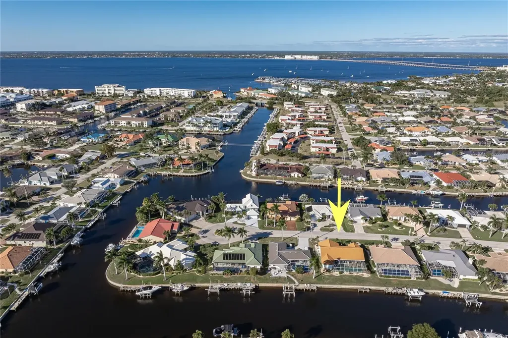 1119 Via Formia Punta Gorda FL 33950