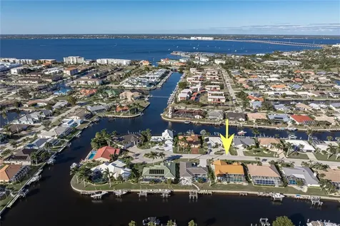 1119 Via Formia Punta Gorda FL 33950