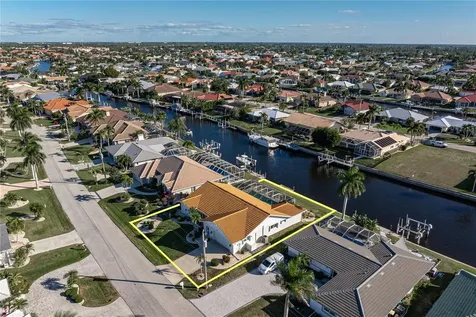 1119 Via Formia Punta Gorda FL 33950