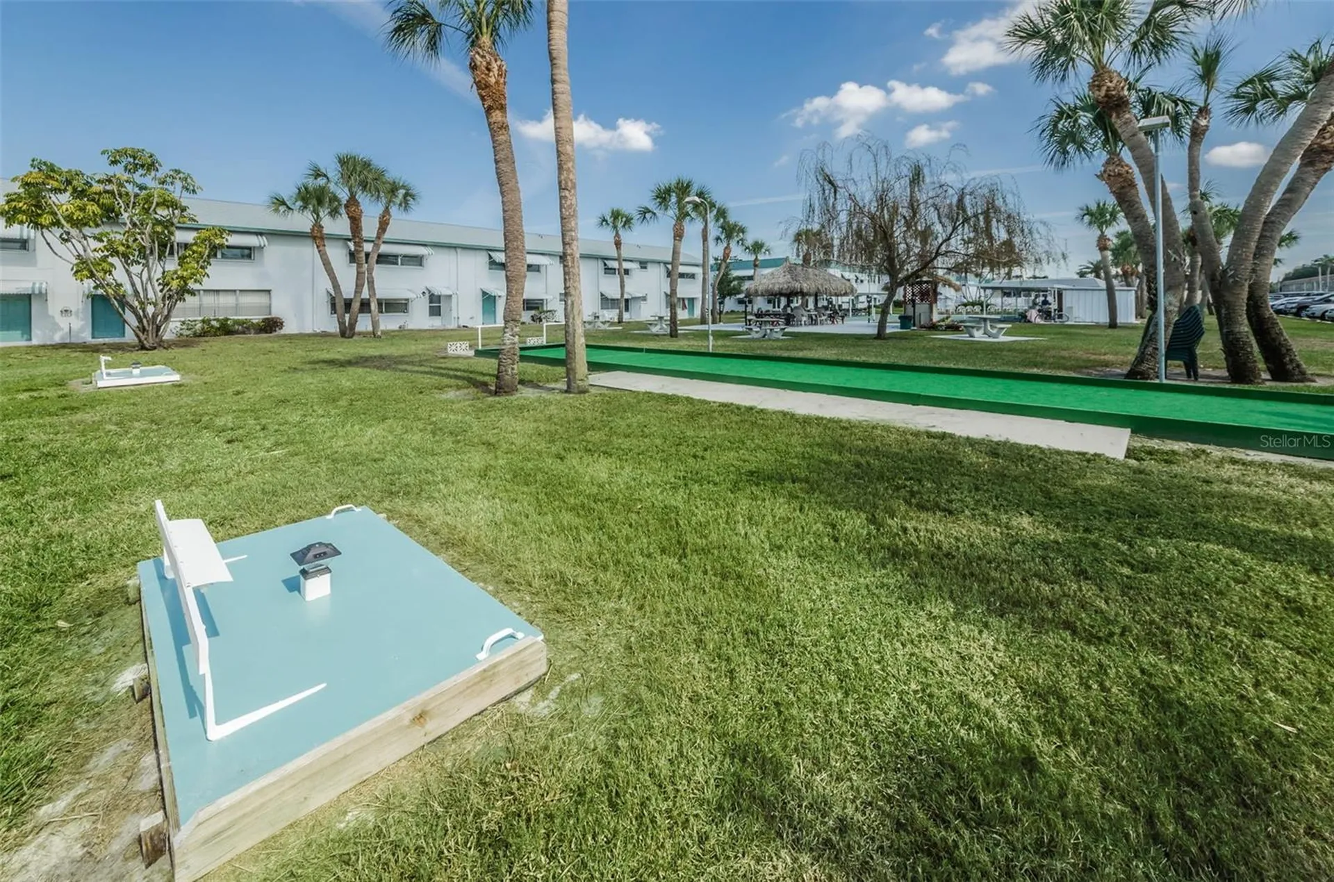 5267 81st Street N St Petersburg FL 33709