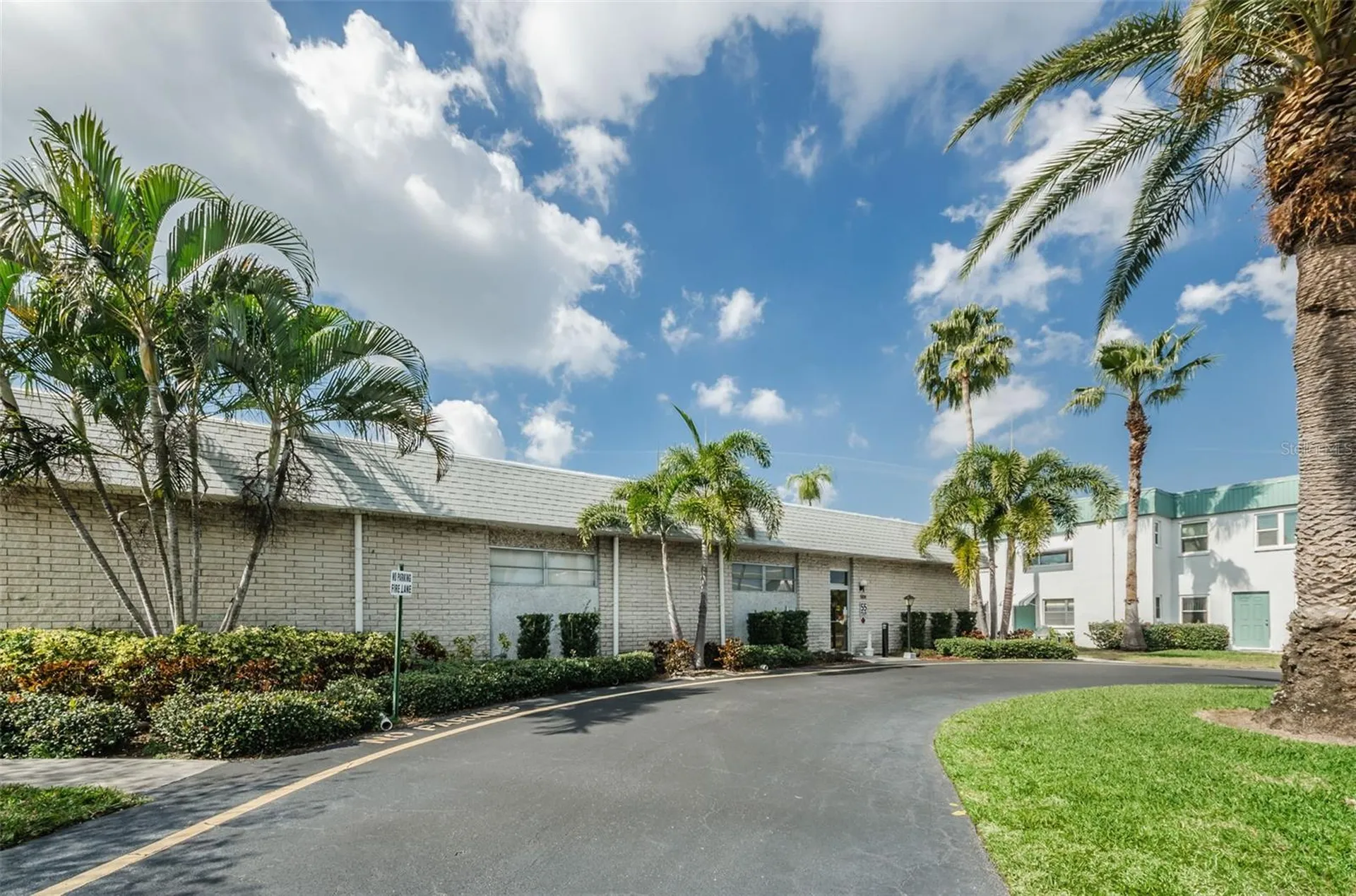 5267 81st Street N St Petersburg FL 33709