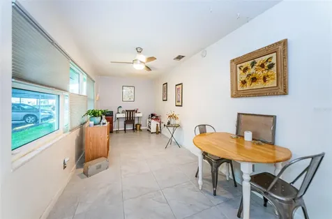 5267 81st Street N St Petersburg FL 33709