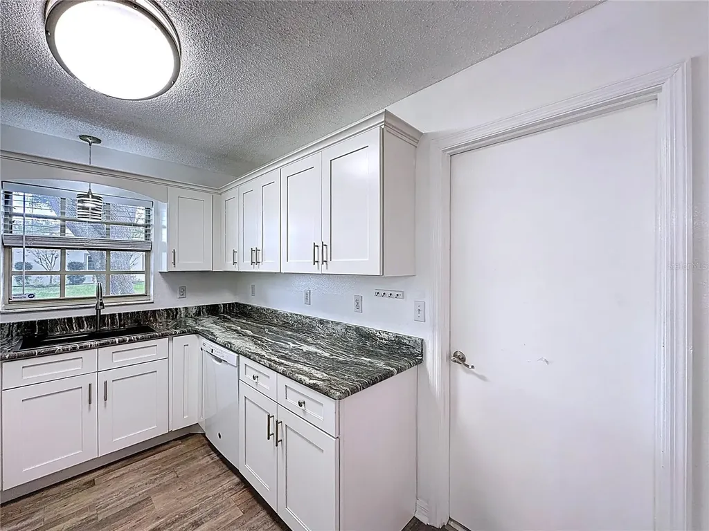754 W Carey Lane Avon Park FL 33825