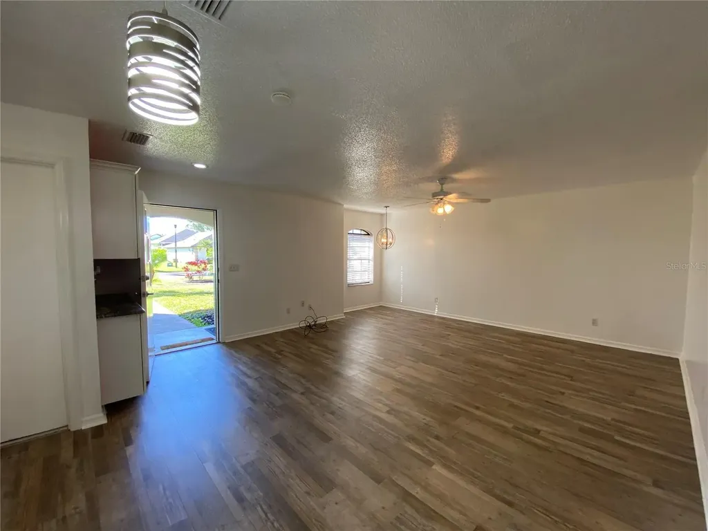 754 W Carey Lane Avon Park FL 33825