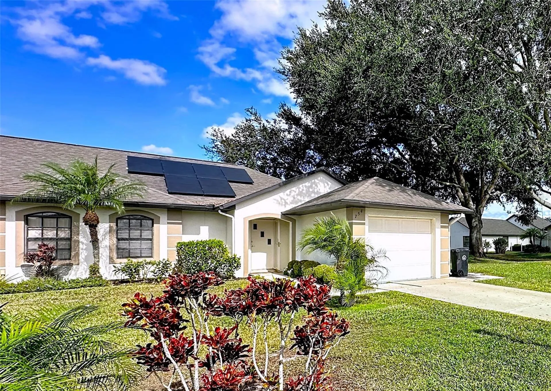 754 W Carey Lane Avon Park FL 33825
