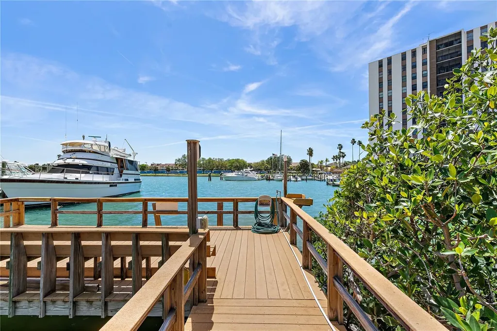 10365 Paradise Boulevard Treasure Island FL 33706