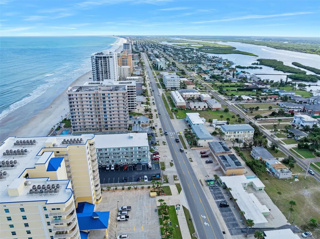 3724 S Atlantic Avenue Daytona Beach FL 32118