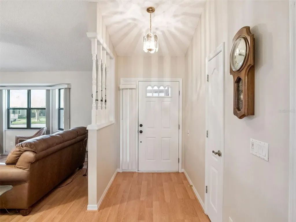 21506 Queen Anne Court Leesburg FL 34748