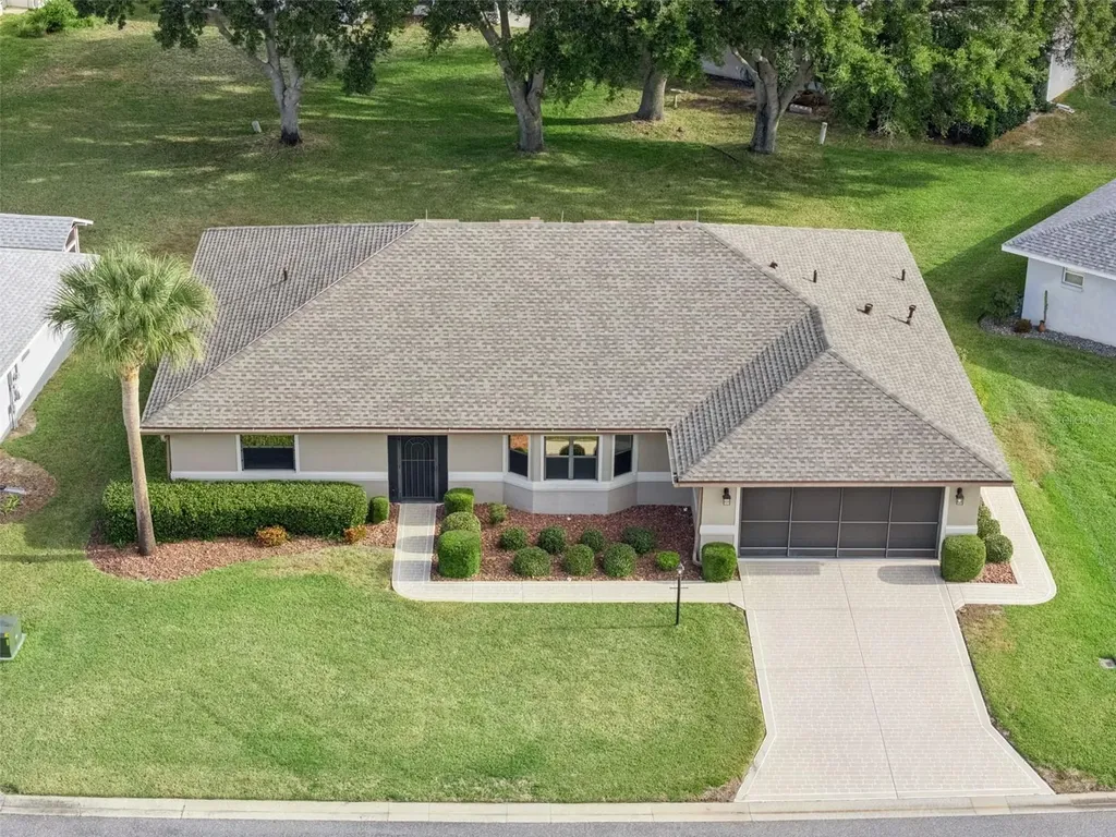21506 Queen Anne Court Leesburg FL 34748