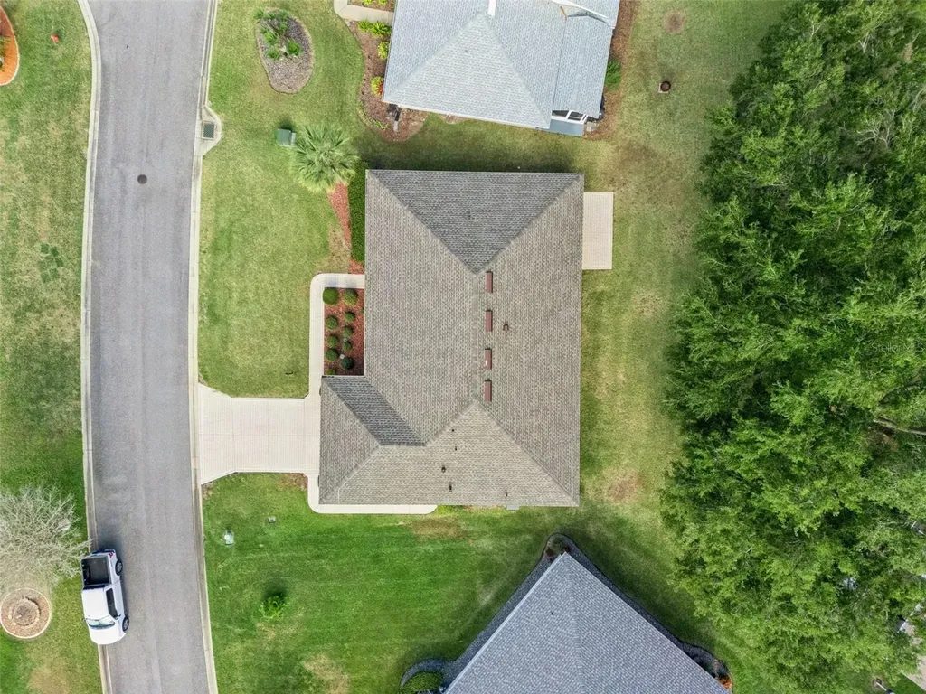 21506 Queen Anne Court Leesburg FL 34748