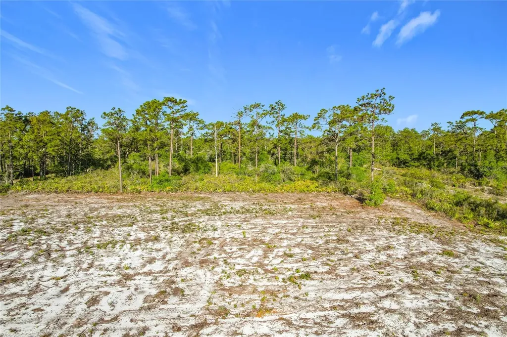 108 El Dorado Drive Indian Lake Estates FL 33855