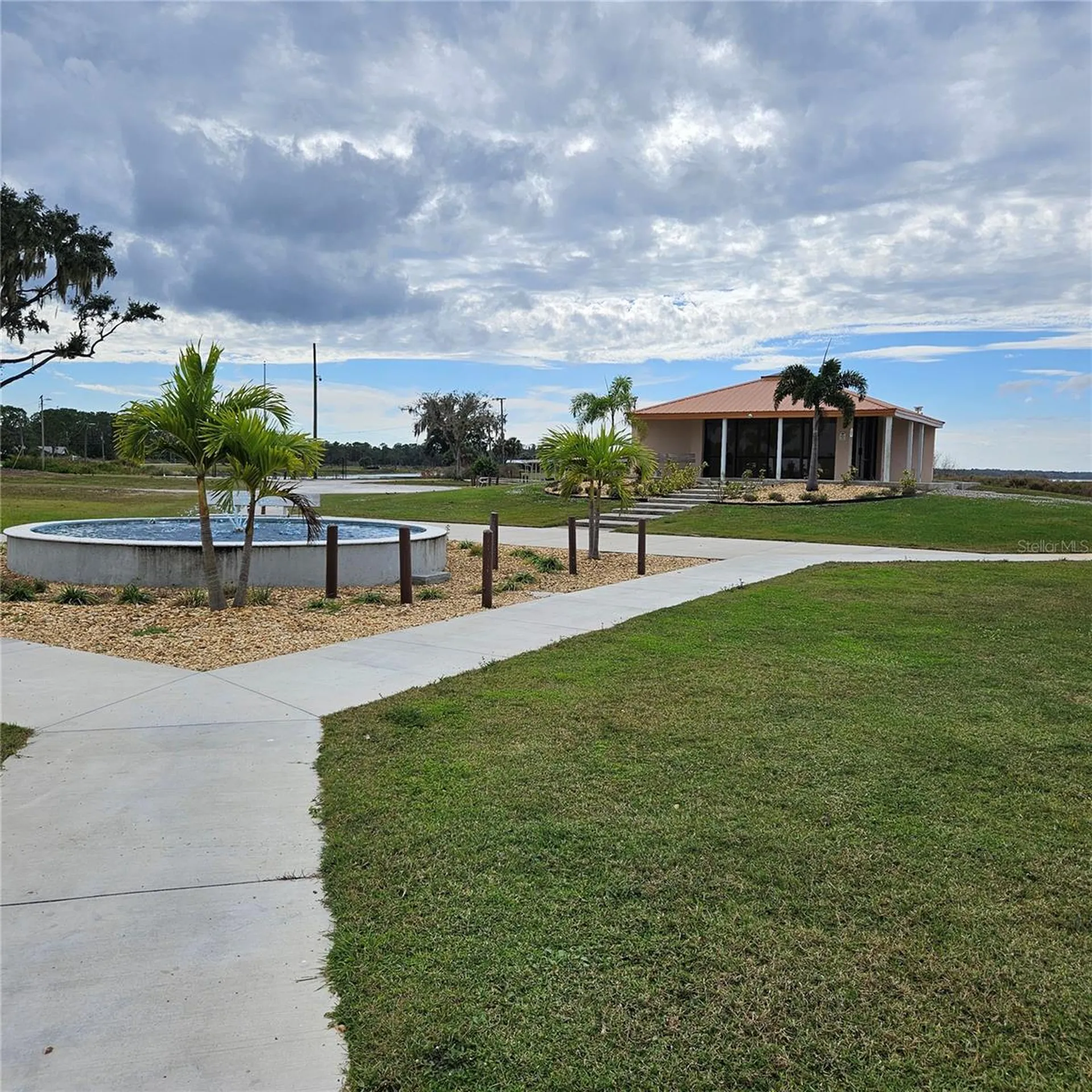 108 El Dorado Drive Indian Lake Estates FL 33855
