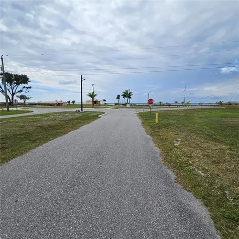 108 El Dorado Drive Indian Lake Estates FL 33855