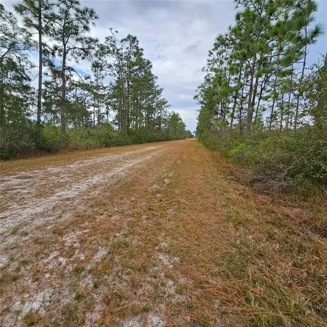 108 El Dorado Drive Indian Lake Estates FL 33855