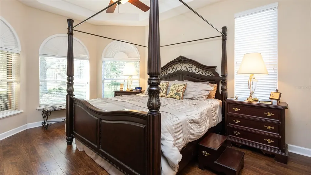 25921 San Rafael Court Howey In The Hills FL 34737