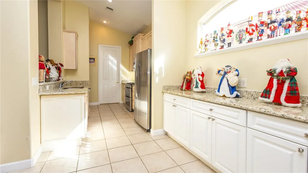 25921 San Rafael Court Howey In The Hills FL 34737