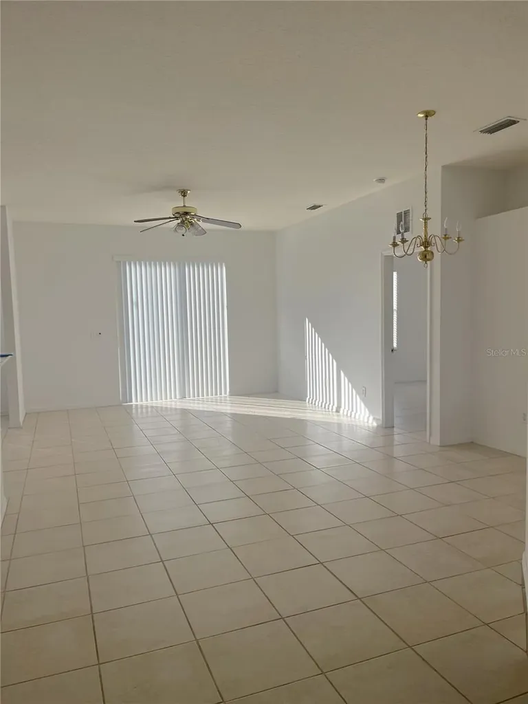 13455 Silvercreek Drive Riverview FL 33579