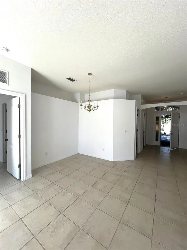 13455 Silvercreek Drive Riverview FL 33579