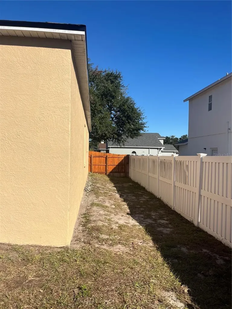 13455 Silvercreek Drive Riverview FL 33579