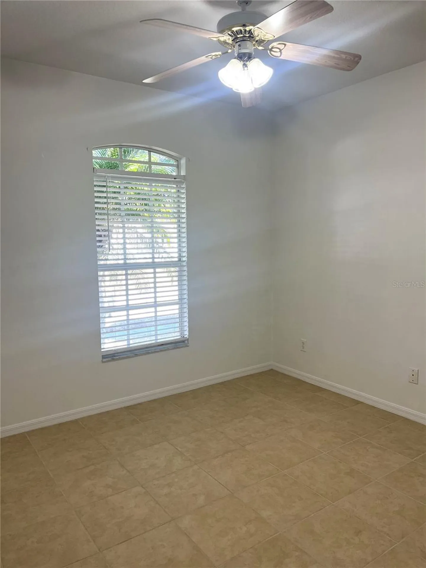 13455 Silvercreek Drive Riverview FL 33579