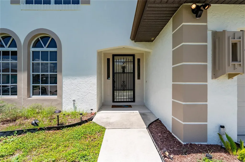 4630 Fallon Circle Port Charlotte FL 33948