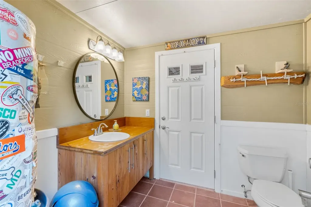 174 NE 972nd Street Branford FL 32008
