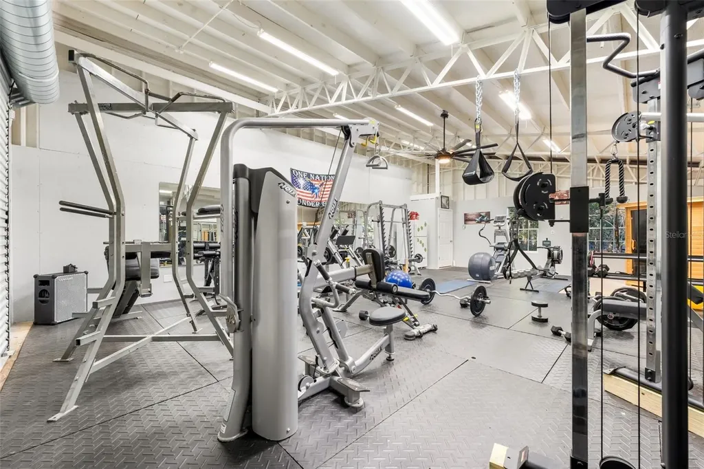 174 NE 972nd Street Branford FL 32008