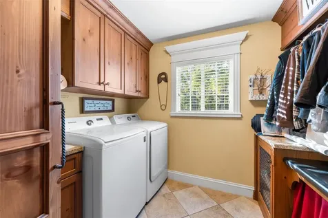 174 NE 972nd Street Branford FL 32008