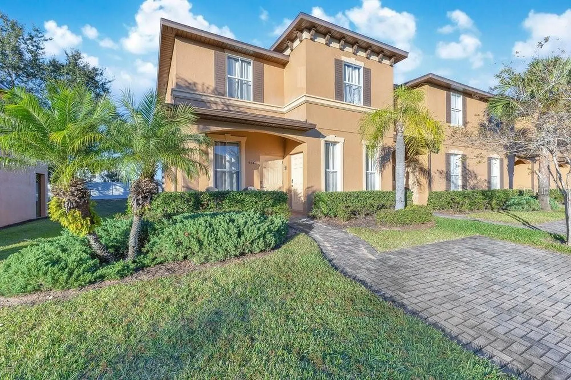 2540 Calabria Avenue Davenport FL 33897
