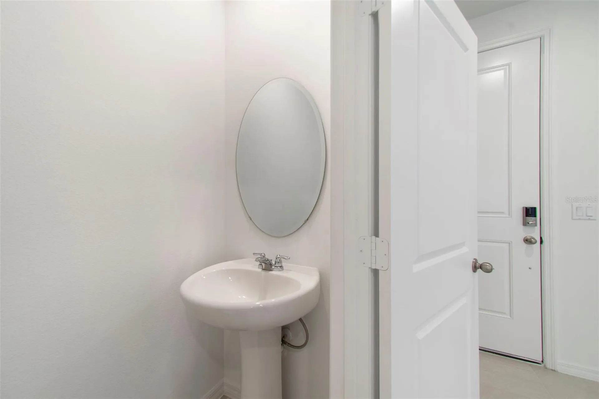 682 Lola Lane Oviedo FL 32765