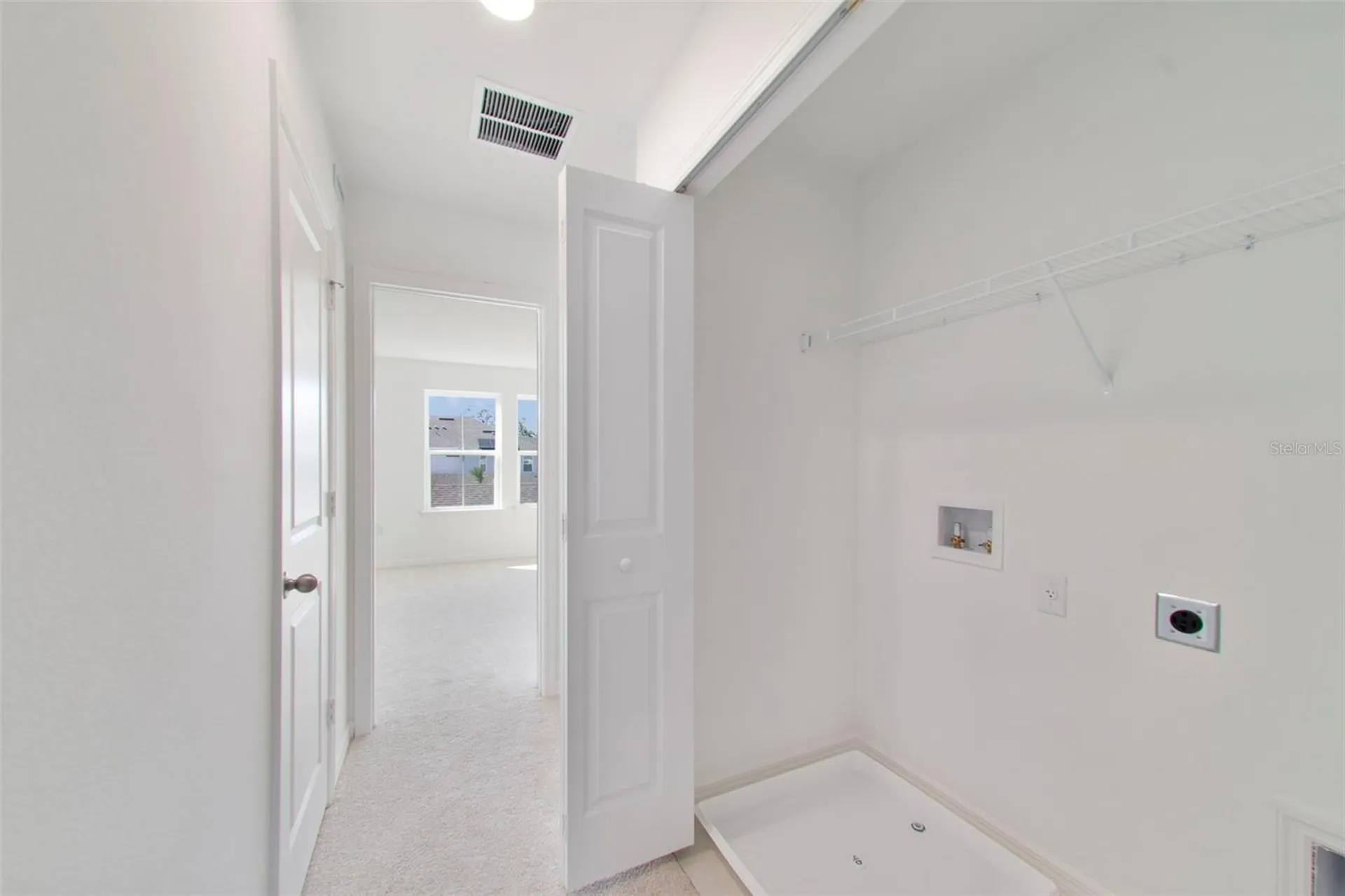 682 Lola Lane Oviedo FL 32765