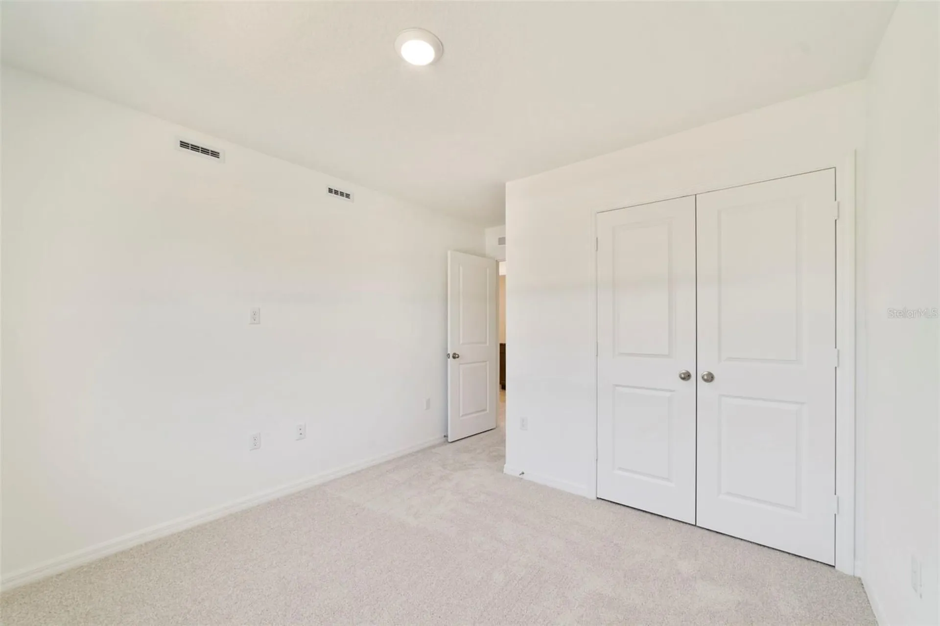 682 Lola Lane Oviedo FL 32765
