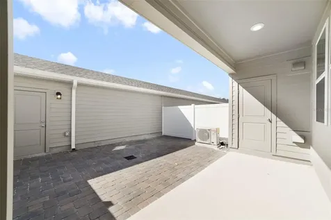 682 Lola Lane Oviedo FL 32765