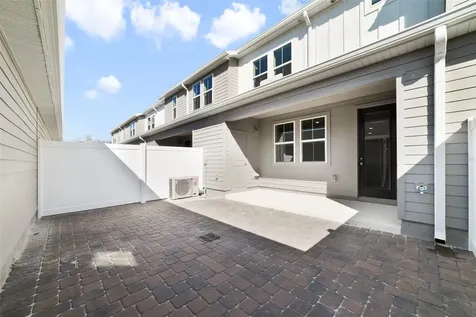 682 Lola Lane Oviedo FL 32765