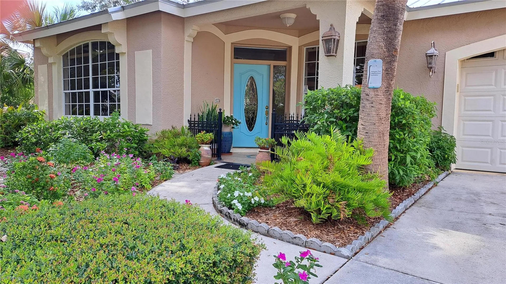 2377 Burton Lane Sarasota FL 34239