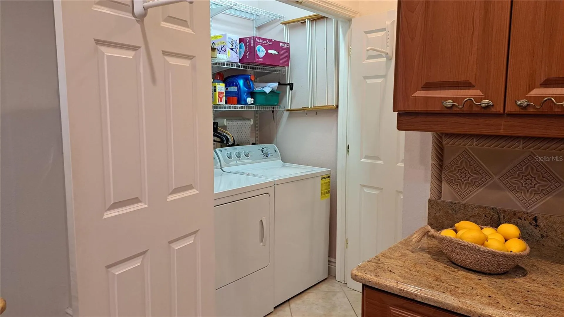 2377 Burton Lane Sarasota FL 34239