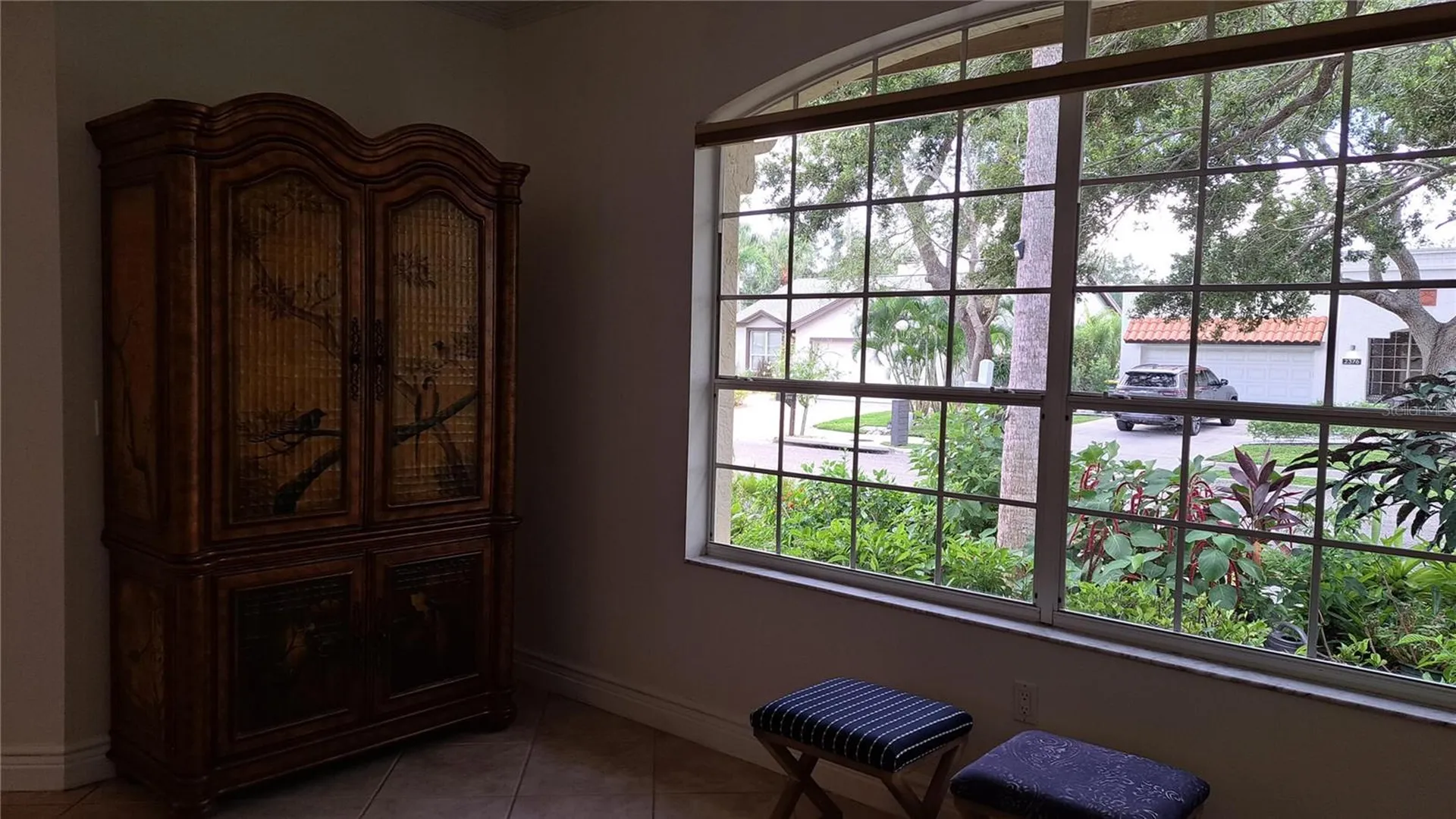 2377 Burton Lane Sarasota FL 34239