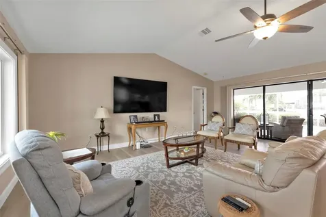 820 Bal Harbor Boulevard Punta Gorda FL 33950